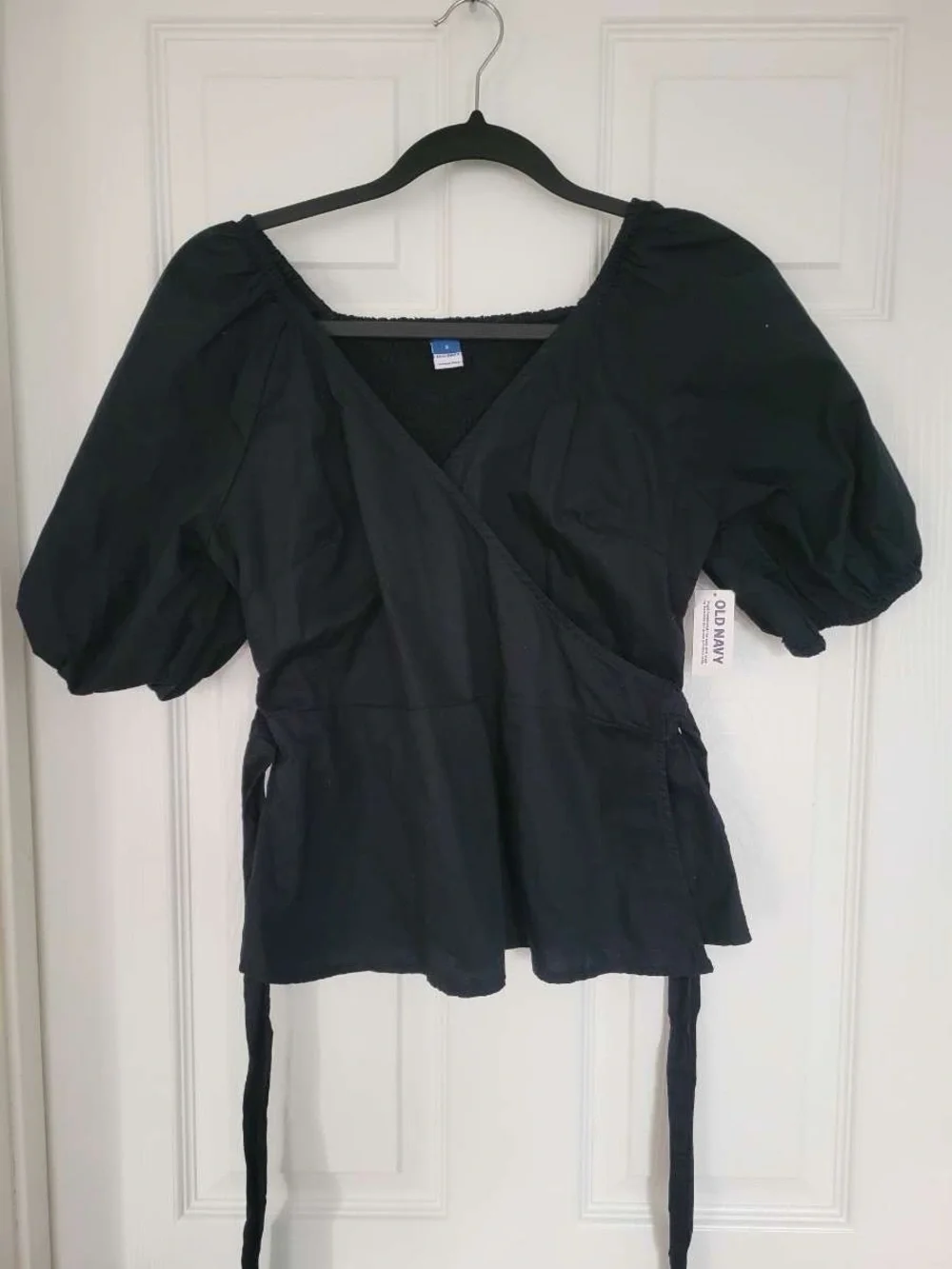 Old Navy Black Puff-Sleeve Wrap Blouse